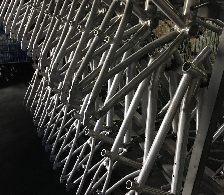 鋁合金自行車車架